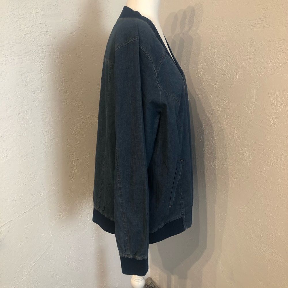 Denim & Co. Chambray Jean Jacket - Picture 4 of 8